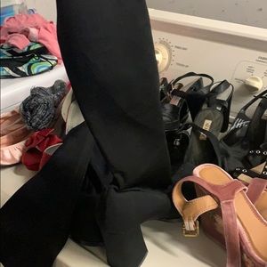 Excellent condition boots I can’t see the make